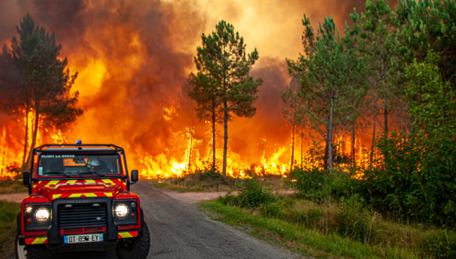 4.600 Hektare Hutan Terbakar, 10 Ribu Warga Prancis Mengungsi